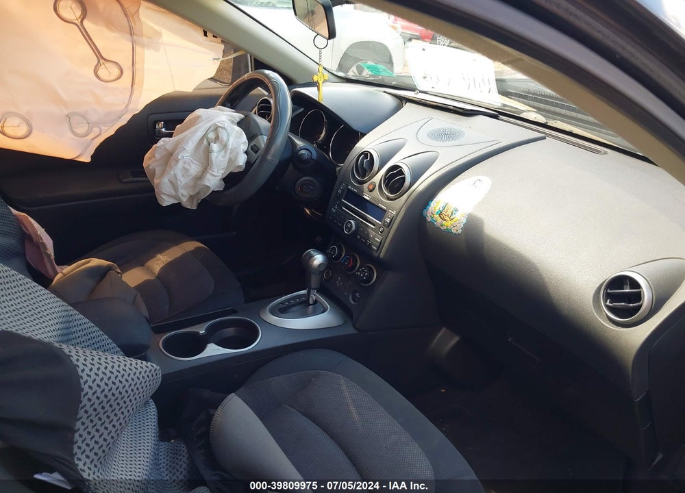 2010 NISSAN ROGUE SL VIN: JN8AS5MT3AW003932