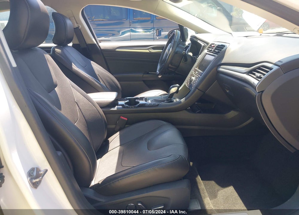 2015 FORD FUSION ENERGI TITANIUM VIN: 3FA6P0SU5FR245218