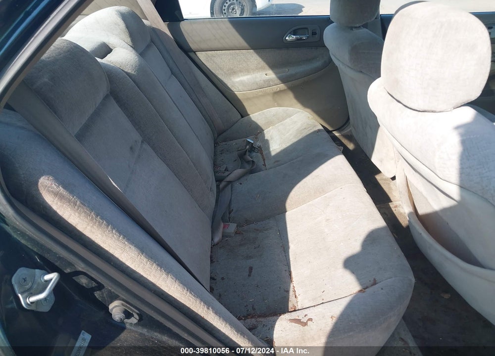 1997 HONDA ACCORD EX VIN: 1HGCD5652VA011182