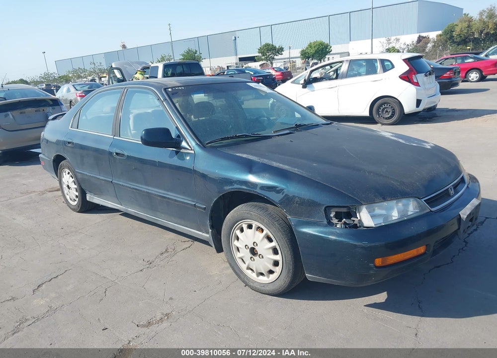 1997 HONDA ACCORD EX VIN: 1HGCD5652VA011182