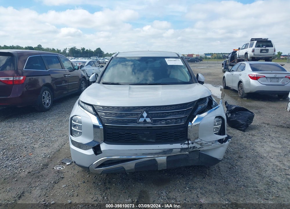 2022 MITSUBISHI OUTLANDER ES 2.5 2WD VIN: JA4J3TA87NZ040655