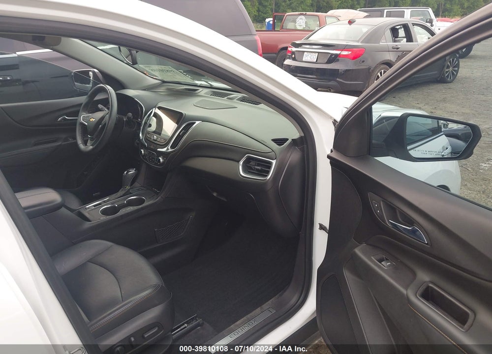 2018 CHEVROLET EQUINOX VIN: 2GNAXNEX3J6207548
