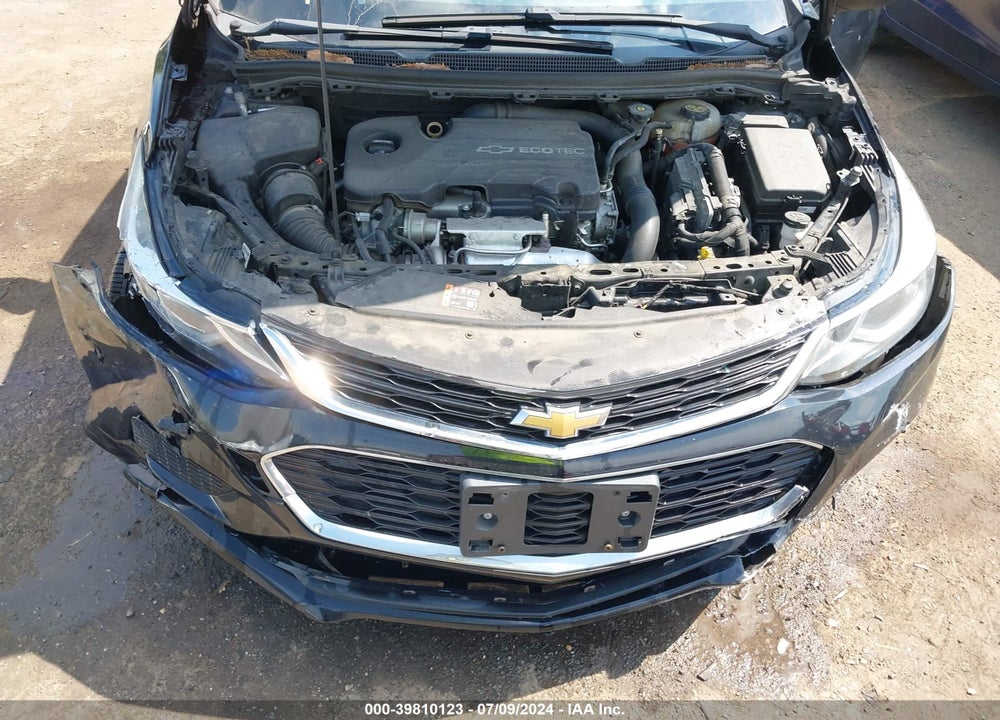 2017 CHEVROLET CRUZE LT AUTO VIN: 1G1BE5SM4H7235617