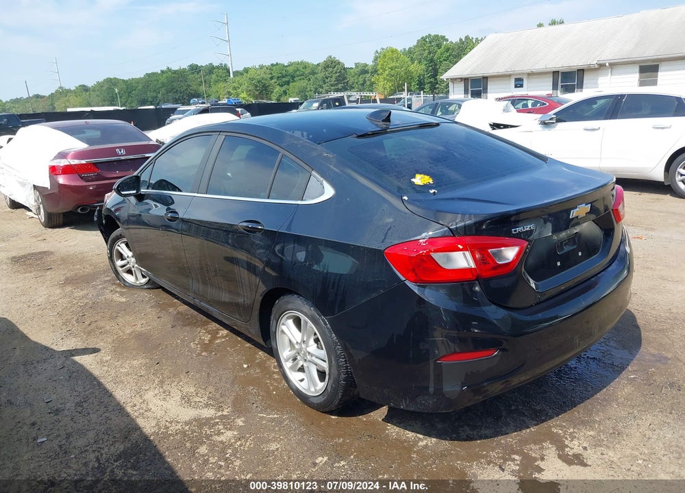 2017 CHEVROLET CRUZE LT AUTO VIN: 1G1BE5SM4H7235617