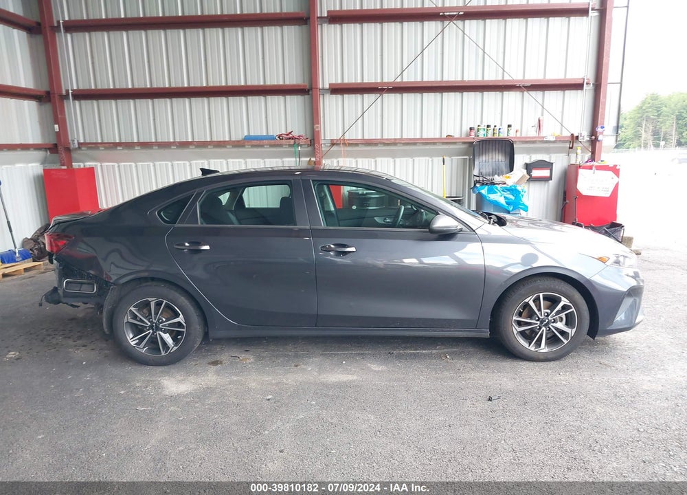 2023 KIA FORTE LXS VIN: 3KPF24AD0PE613640