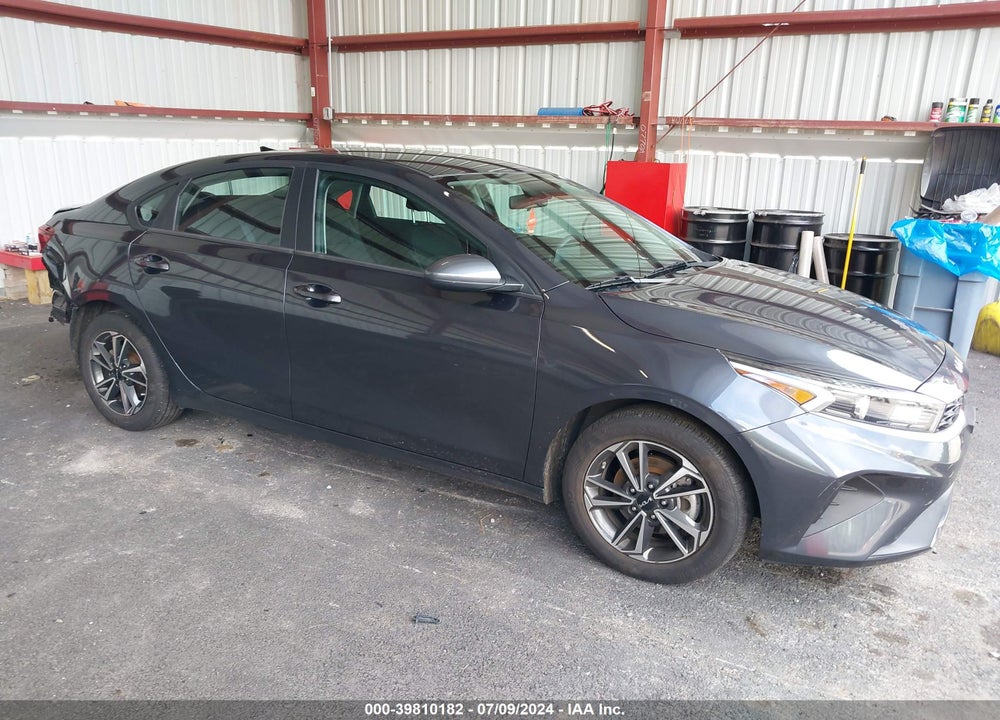 2023 KIA FORTE LXS VIN: 3KPF24AD0PE613640