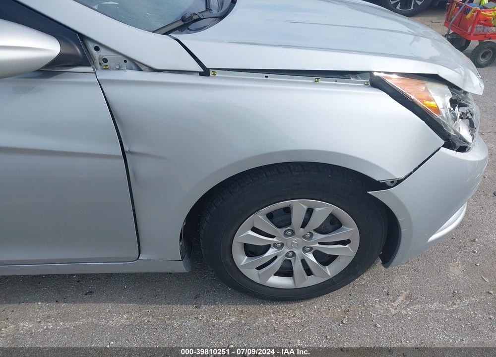 2011 HYUNDAI SONATA GLS VIN: 5NPEB4AC2BH240253