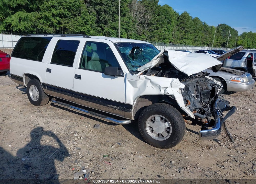 1997 CHEVROLET SUBURBAN 1500 VIN: 1GNEC16RXVJ391904