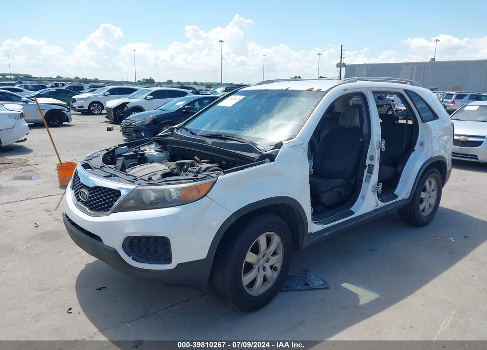 2012 KIA SORENTO LX V6 VIN: 5XYKT4A21CG296880