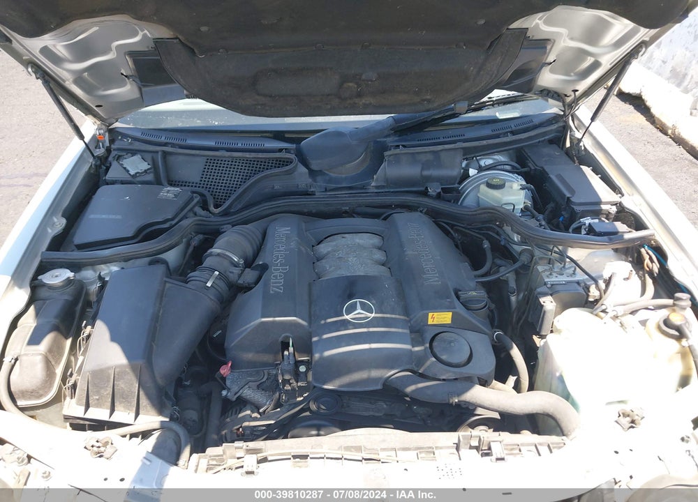 2002 MERCEDES-BENZ E 320 VIN: WDBJH65J42X077139