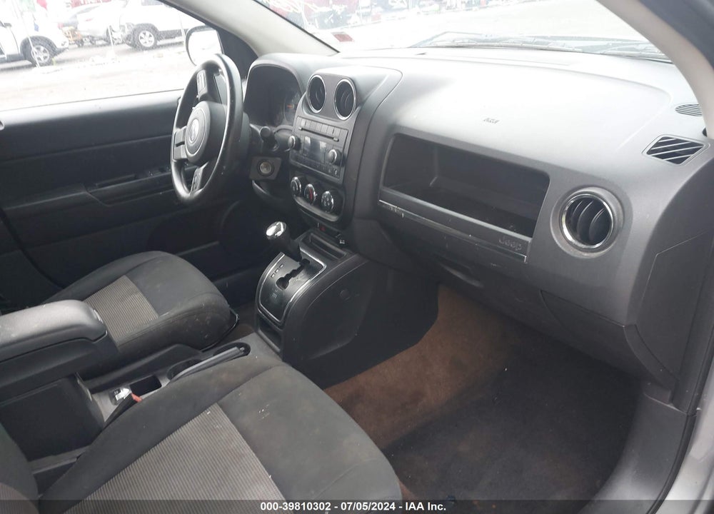 2014 JEEP COMPASS SPORT VIN: 1C4NJDBB2ED740674