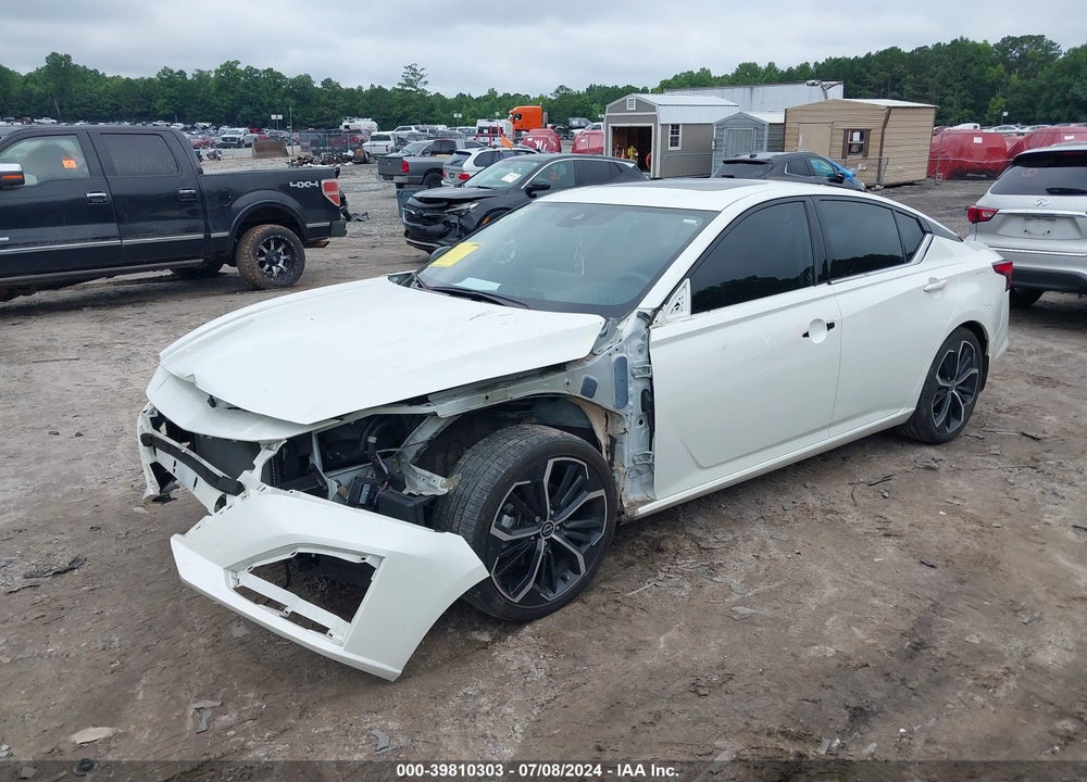 2023 NISSAN ALTIMA SR FWD VIN: 1N4BL4CV8PN326419