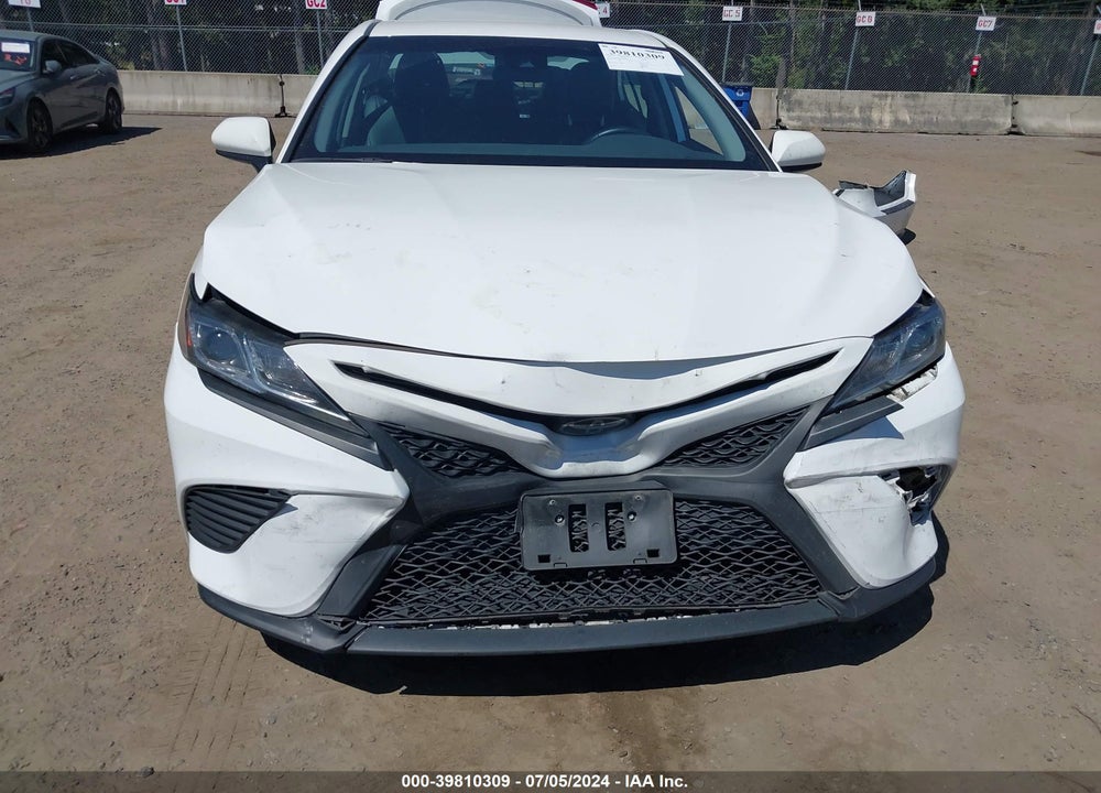 2019 TOYOTA CAMRY SE VIN: 4T1B11HK2KU698992