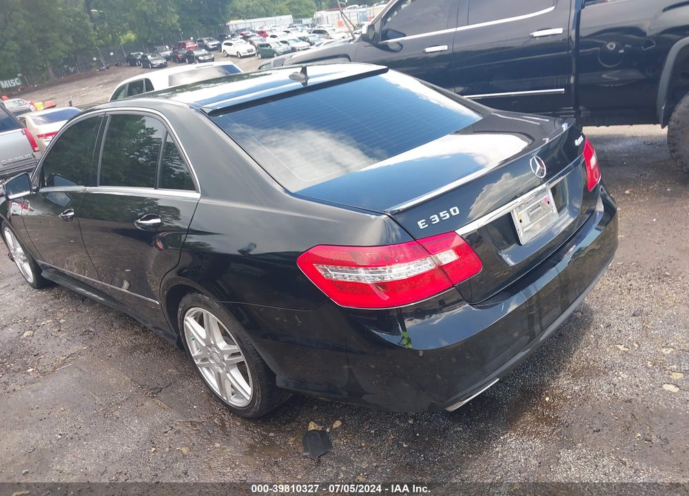 2010 MERCEDES-BENZ E 350 4MATIC VIN: WDDHF8HB6AA253167