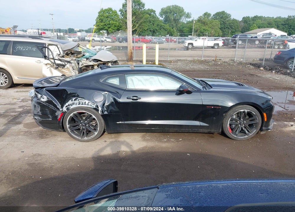 2021 CHEVROLET CAMARO RWD LT1 VIN: 1G1FF1R72M0122193