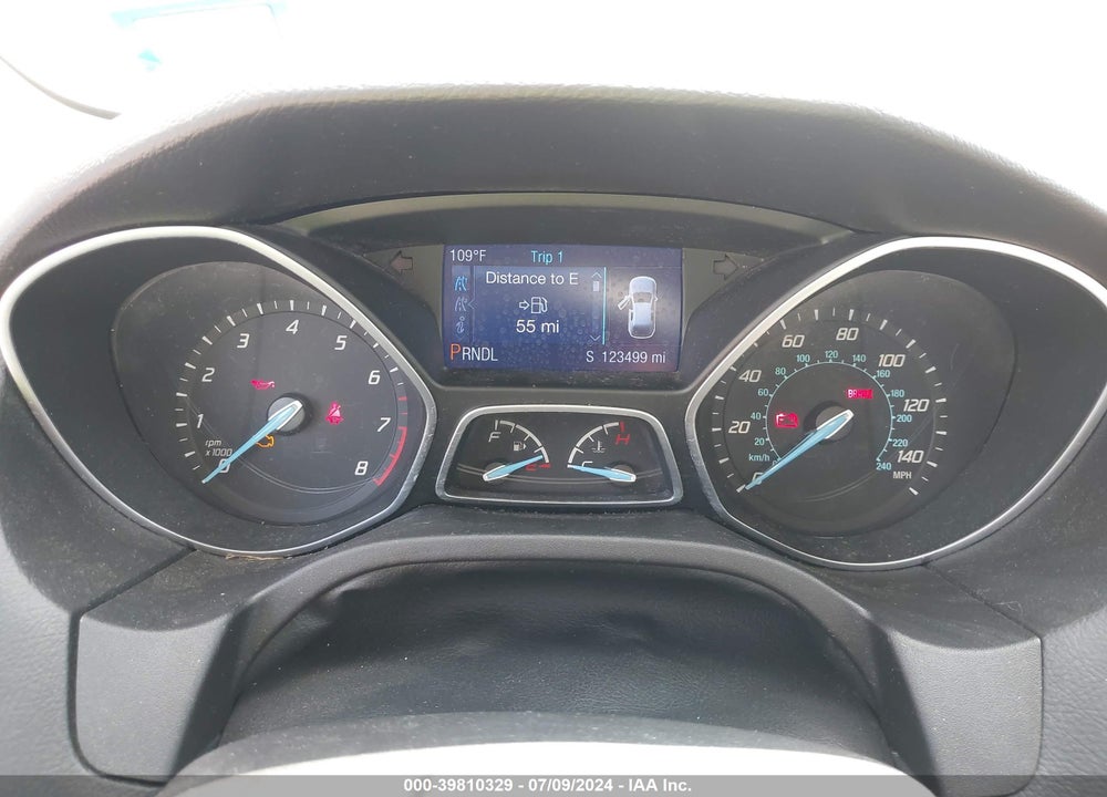 2014 FORD FOCUS SE VIN: 1FADP3K21EL229425
