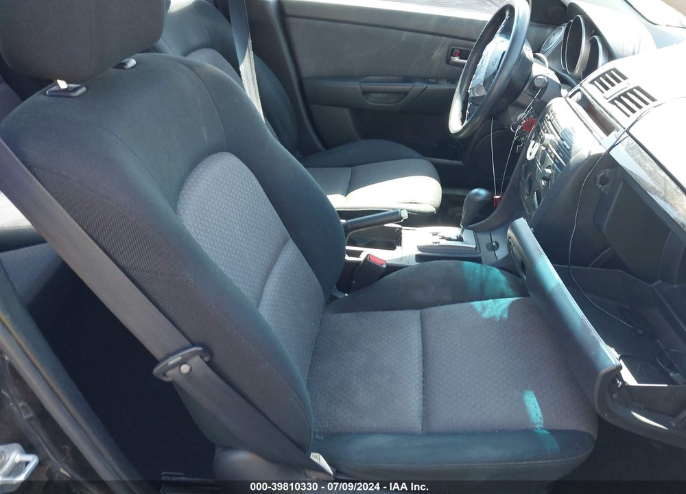 2006 MAZDA 3 I VIN: JM1BK12G661484584