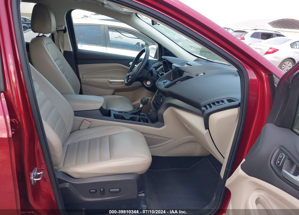2017 FORD ESCAPE SE VIN: 1FMCU0GD7HUA68371