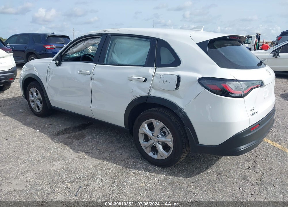 2024 HONDA HR-V 2WD LX VIN: 3CZRZ1H3XRM731234