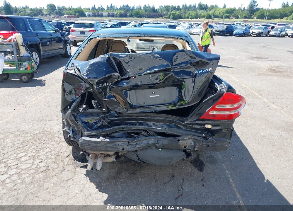 2004 MERCEDES-BENZ C 240 4MATIC VIN: WDBRF81JX4F462160