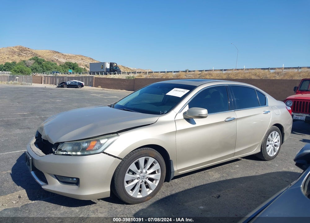 2015 HONDA ACCORD EX-L V-6 VIN: 1HGCR3F88FA020616