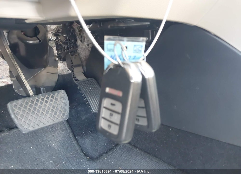 2015 HONDA ACCORD EX-L V-6 VIN: 1HGCR3F88FA020616