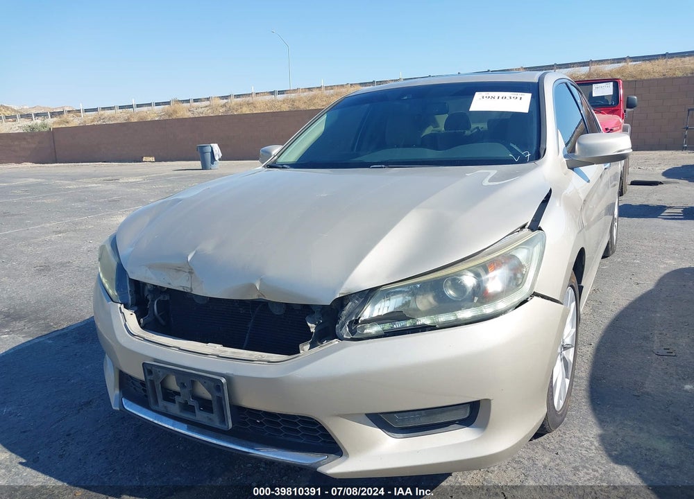 2015 HONDA ACCORD EX-L V-6 VIN: 1HGCR3F88FA020616