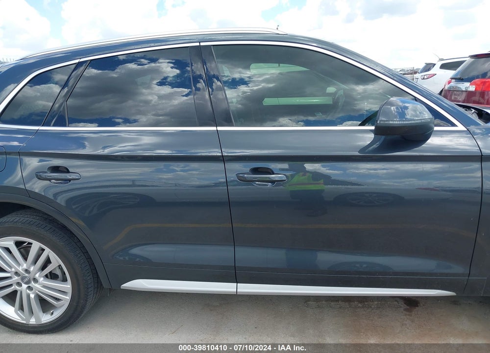 2018 AUDI Q5 2.0T TECH PREMIUM VIN: WA1BNAFY0J2199158