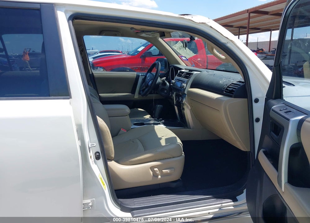 2011 TOYOTA 4RUNNER SR5 V6 VIN: JTEZU5JR1B5025724