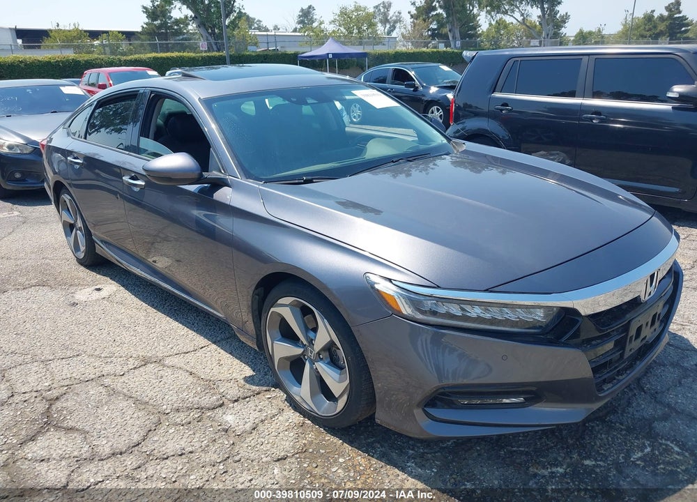 2018 HONDA ACCORD TOURING VIN: 1HGCV1F92JA078657