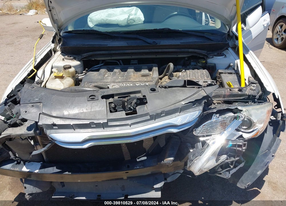 2012 CHRYSLER 200 LX VIN: 1C3CCBAB1CN222588