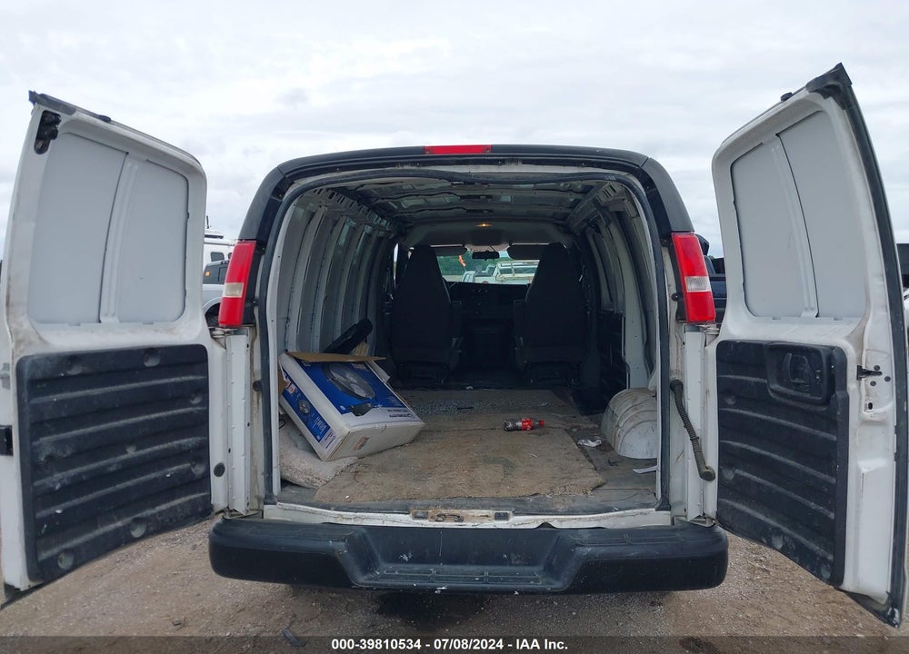 2017 CHEVROLET EXPRESS 2500 WORK VAN VIN: 1GCWGAFF0H1350371