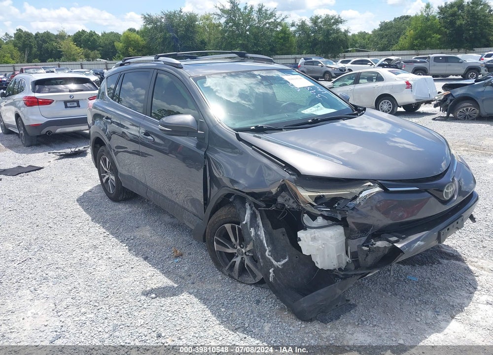 2018 TOYOTA RAV4 XLE VIN: JTMWFREV9JJ730745