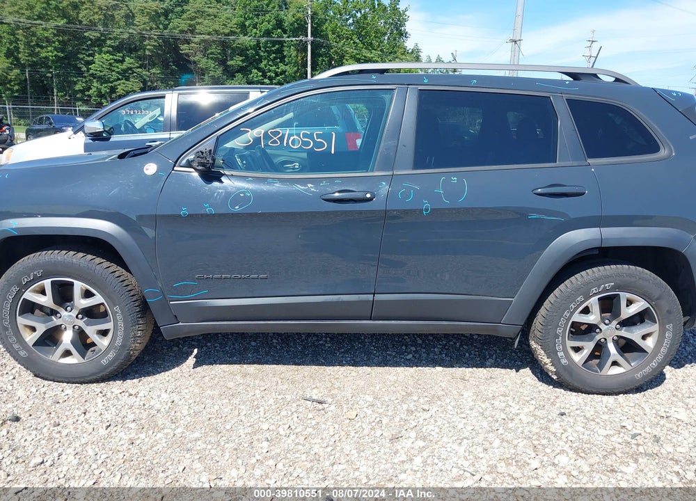 2017 JEEP CHEROKEE TRAILHAWK 4X4 VIN: 1C4PJMBS2HW503667