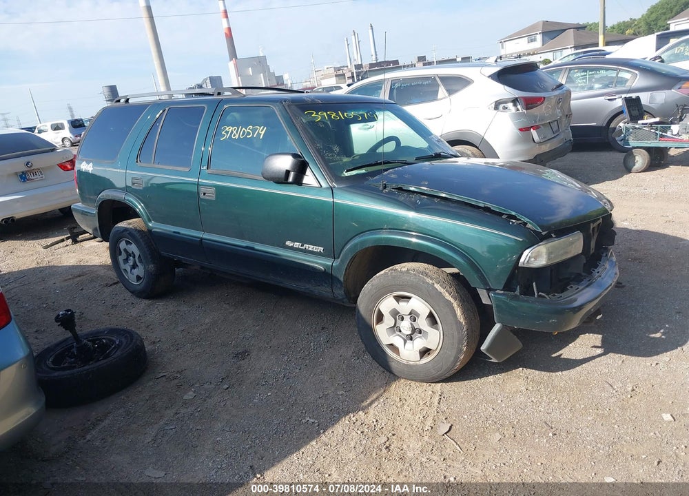 2003 CHEVROLET BLAZER LS VIN: 1GNDT13X33K105171
