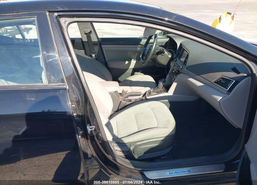2018 HYUNDAI ELANTRA VALUE EDITION VIN: 5NPD84LF1JH294367