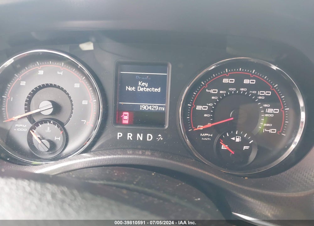 2011 DODGE CHARGER VIN: 2B3CL3CG5BH590971