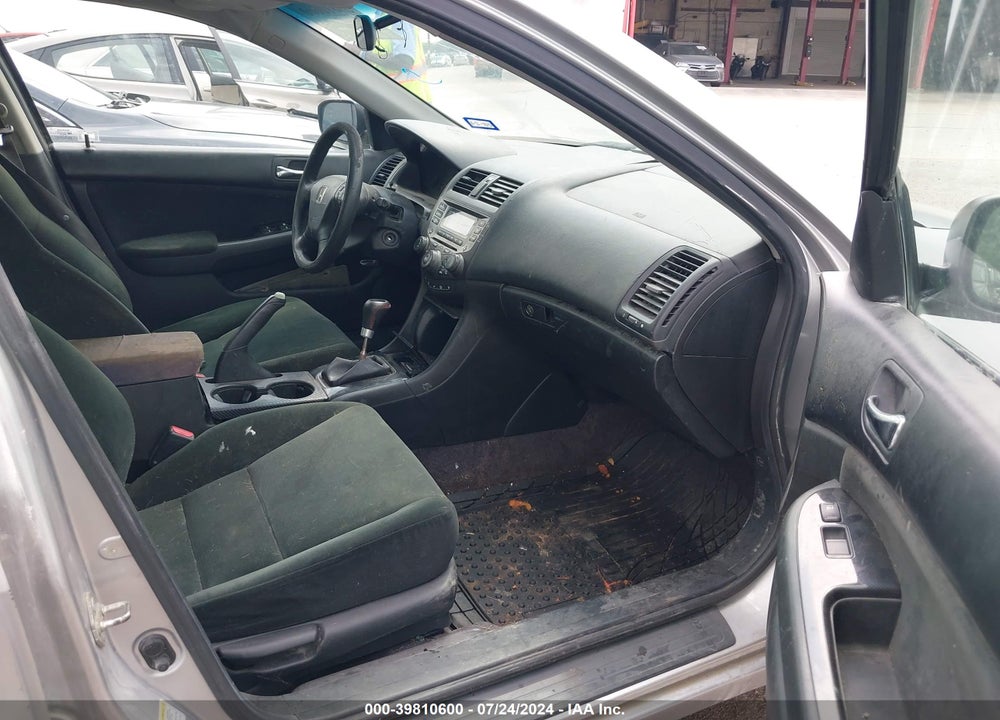 2006 HONDA ACCORD 2.4 SE VIN: 1HGCM55366A037074