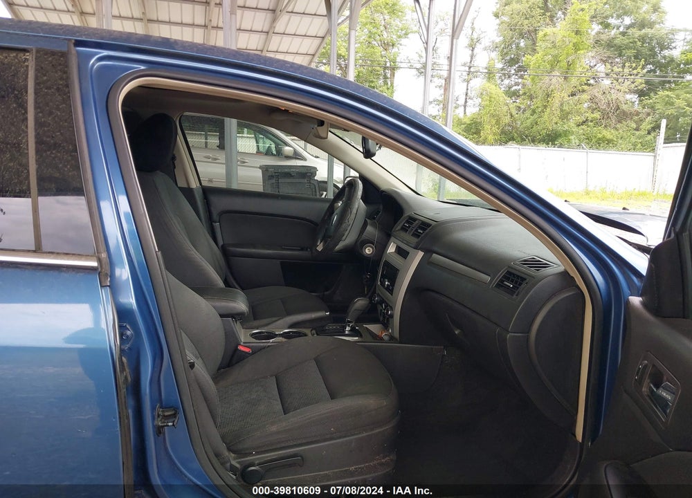 2010 FORD FUSION VIN: 3FAHP0HA3AR193859