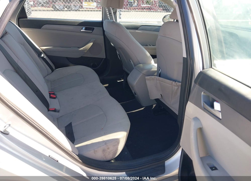 2017 HYUNDAI SONATA VIN: 5NPE24AF1HH528963