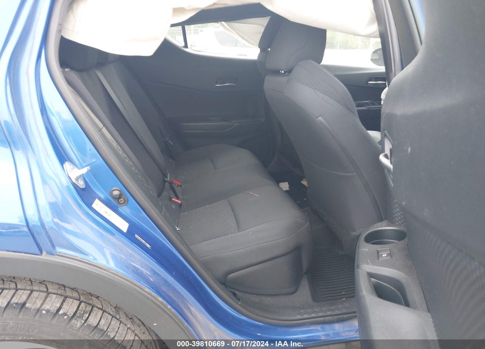 2018 TOYOTA C-HR XLE PREMIUM VIN: NMTKHMBX7JR053147