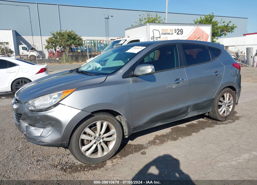 2013 HYUNDAI TUCSON LIMITED VIN: KM8JU3AC7DU684901