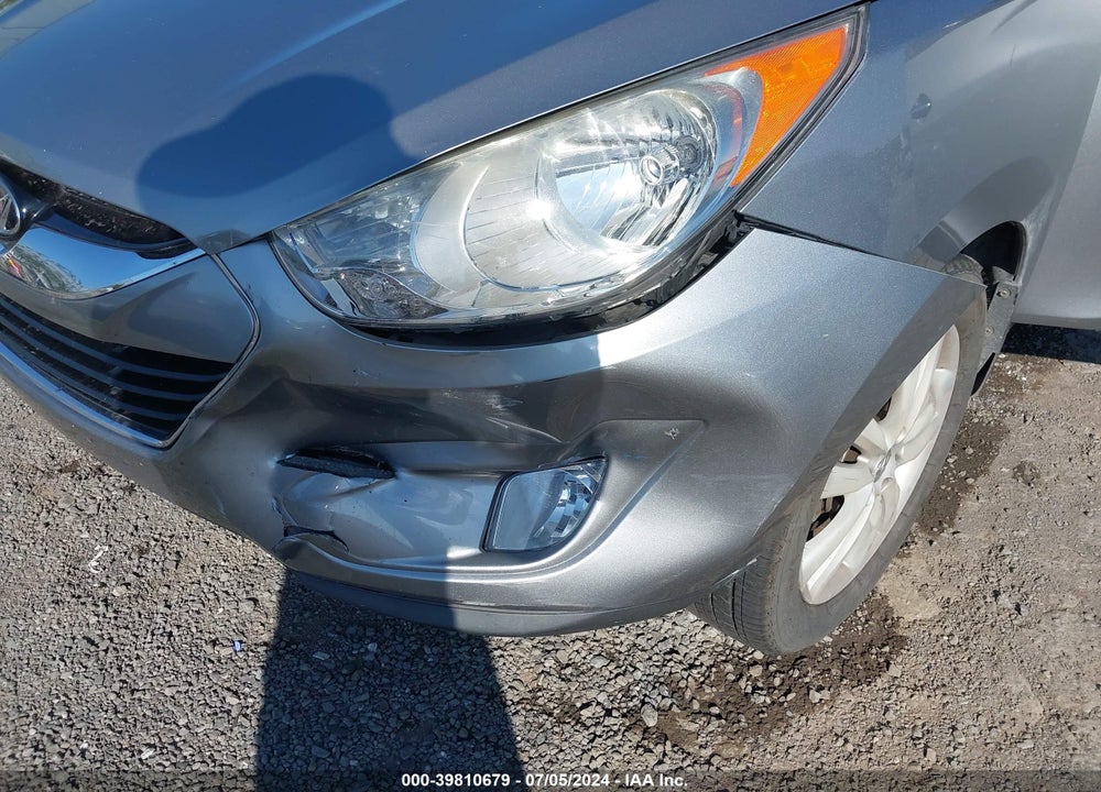 2013 HYUNDAI TUCSON LIMITED VIN: KM8JU3AC7DU684901