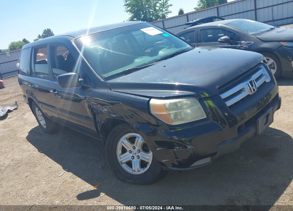 2007 HONDA PILOT LX VIN: 5FNYF28137B021589