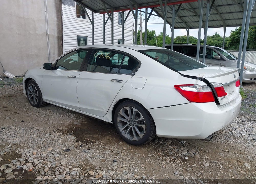2015 HONDA ACCORD SPORT VIN: 1HGCR2F55FA239338
