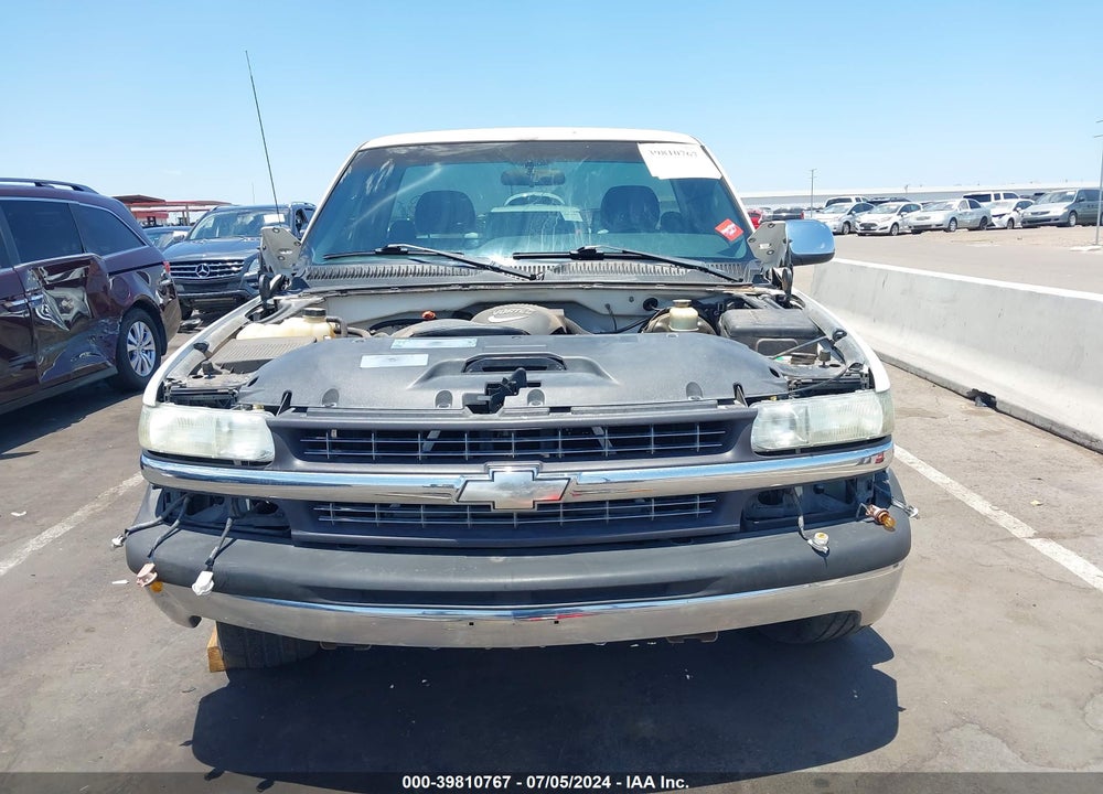 2001 CHEVROLET SILVERADO 1500 LS VIN: 1GCEC14V11Z122713
