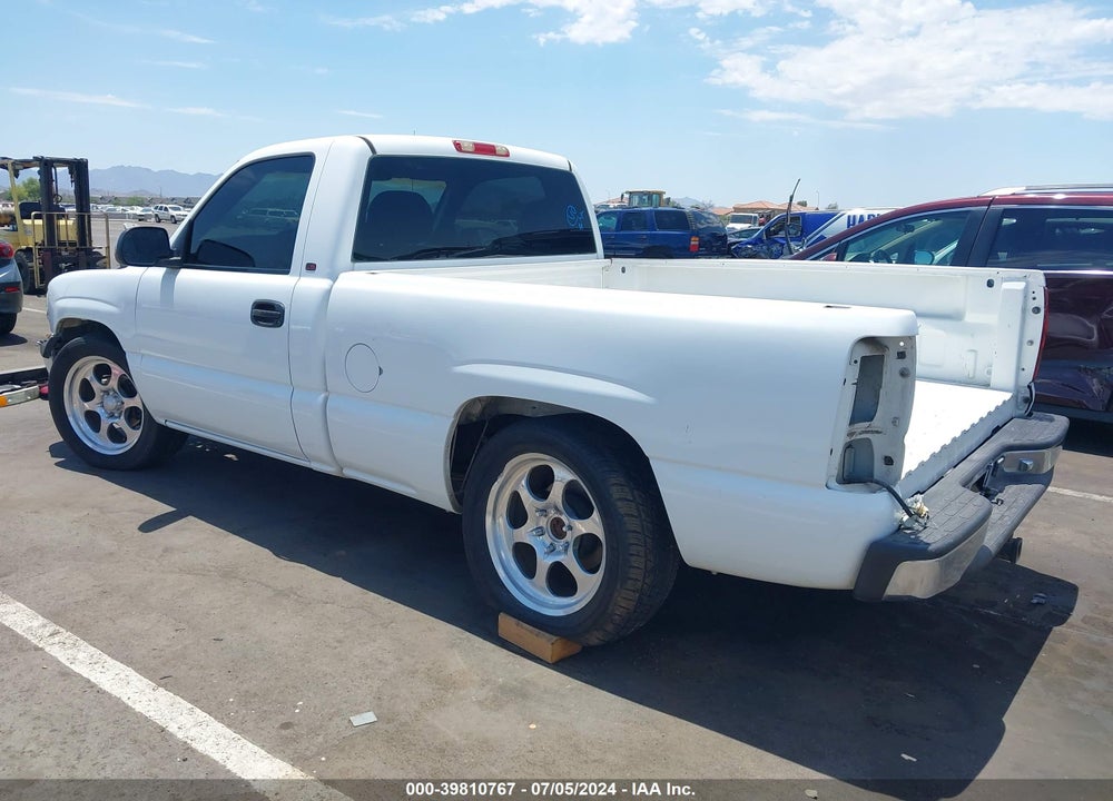 2001 CHEVROLET SILVERADO 1500 LS VIN: 1GCEC14V11Z122713