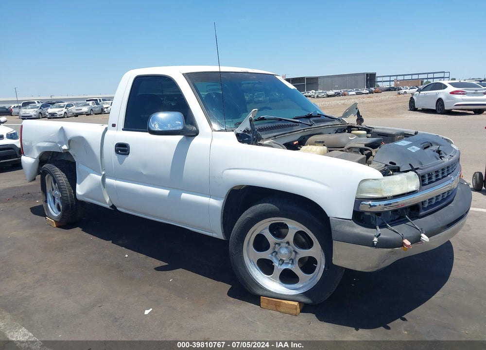2001 CHEVROLET SILVERADO 1500 LS VIN: 1GCEC14V11Z122713