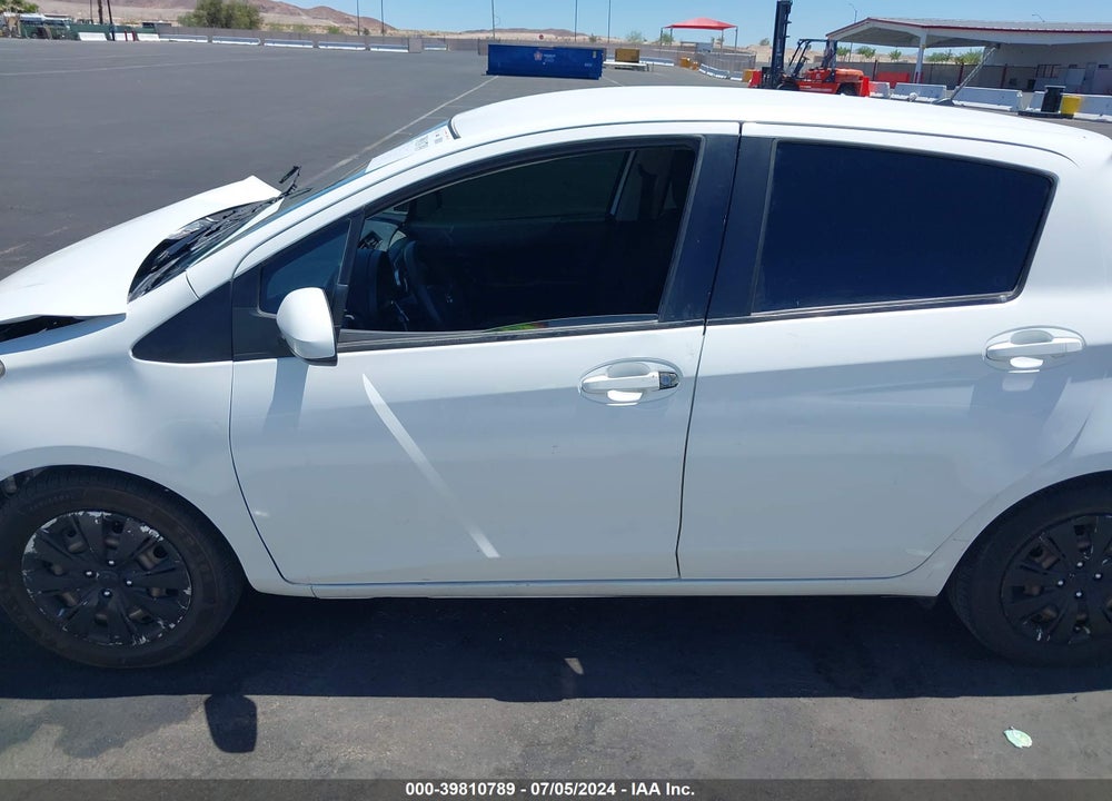 2014 TOYOTA YARIS L (TMMF PLANT) VIN: VNKKTUD32EA002952