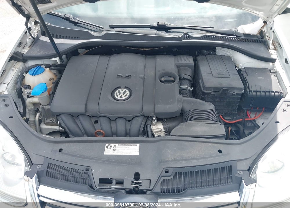 2010 VOLKSWAGEN JETTA LIMITED EDITION VIN: 3VWAX7AJ1AM119154